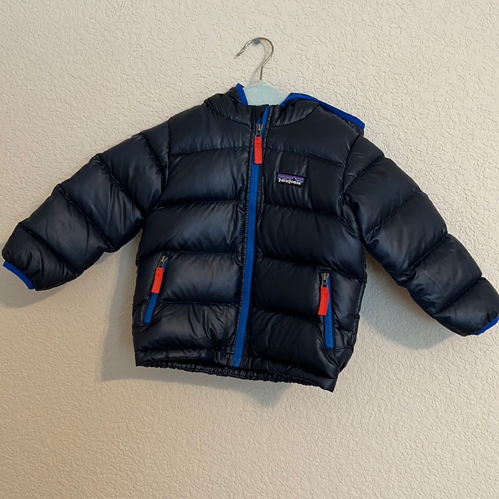 Patagonia Kids Navy Blue Down Sweater Hoody with Blue Trim and Red Zipper Pulls